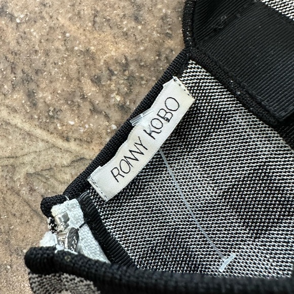 RONNY KOBO
Midori Gingham Bodycon Dress (24) - Picture 4 of 9